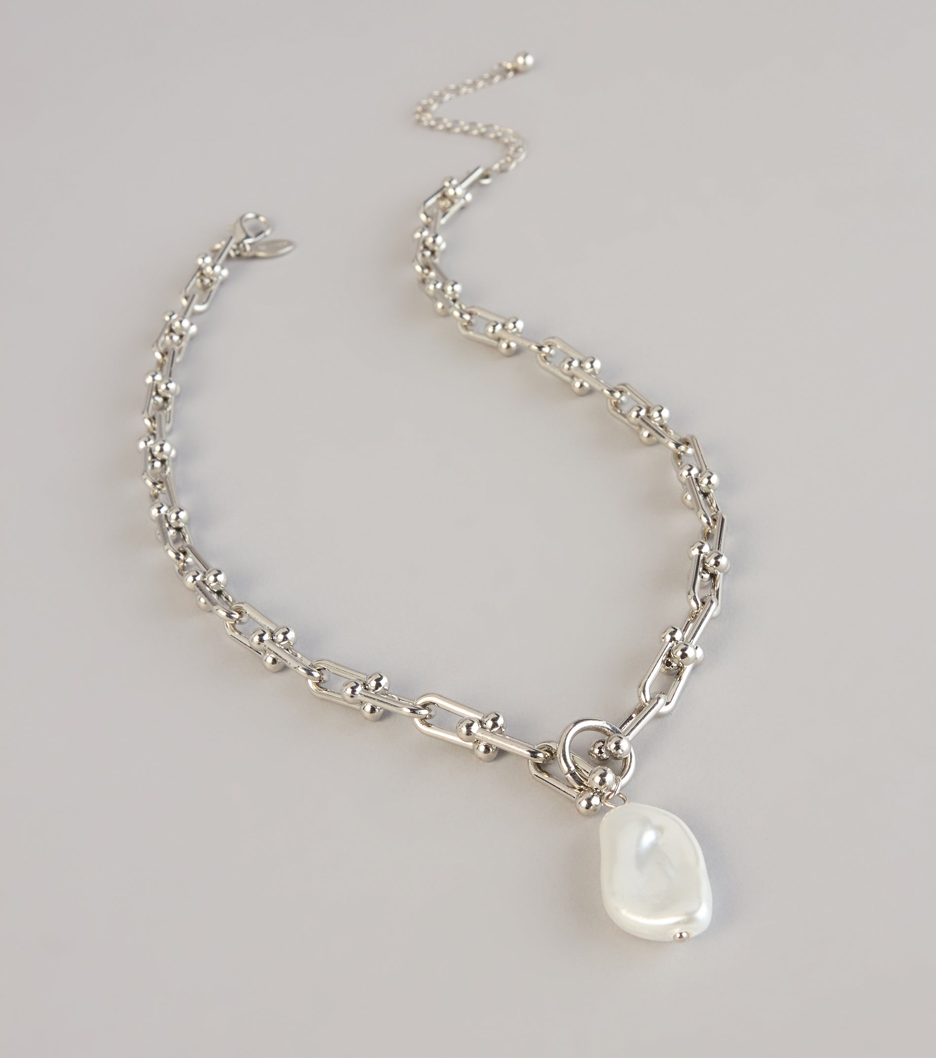 Soft Glam Statement Pearl Charm Chain Necklace